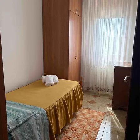 Casa Renato 1 *