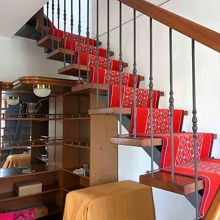 Casa Renato 1 *